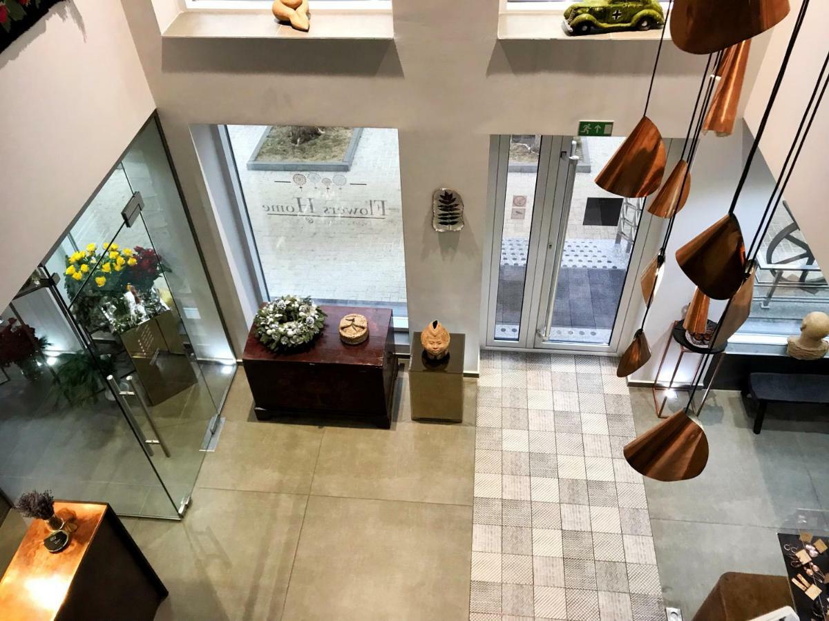 Casa Daca Boutique Hotel キシナウ エクステリア 写真